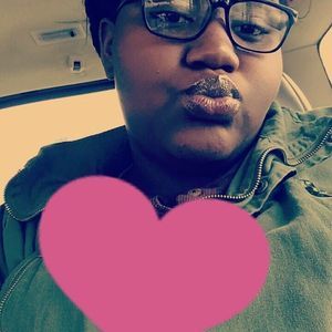 Meet your Posher, Darinique